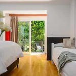 Affittacamere Yellow House With Private Parking By Adex Travel 4*